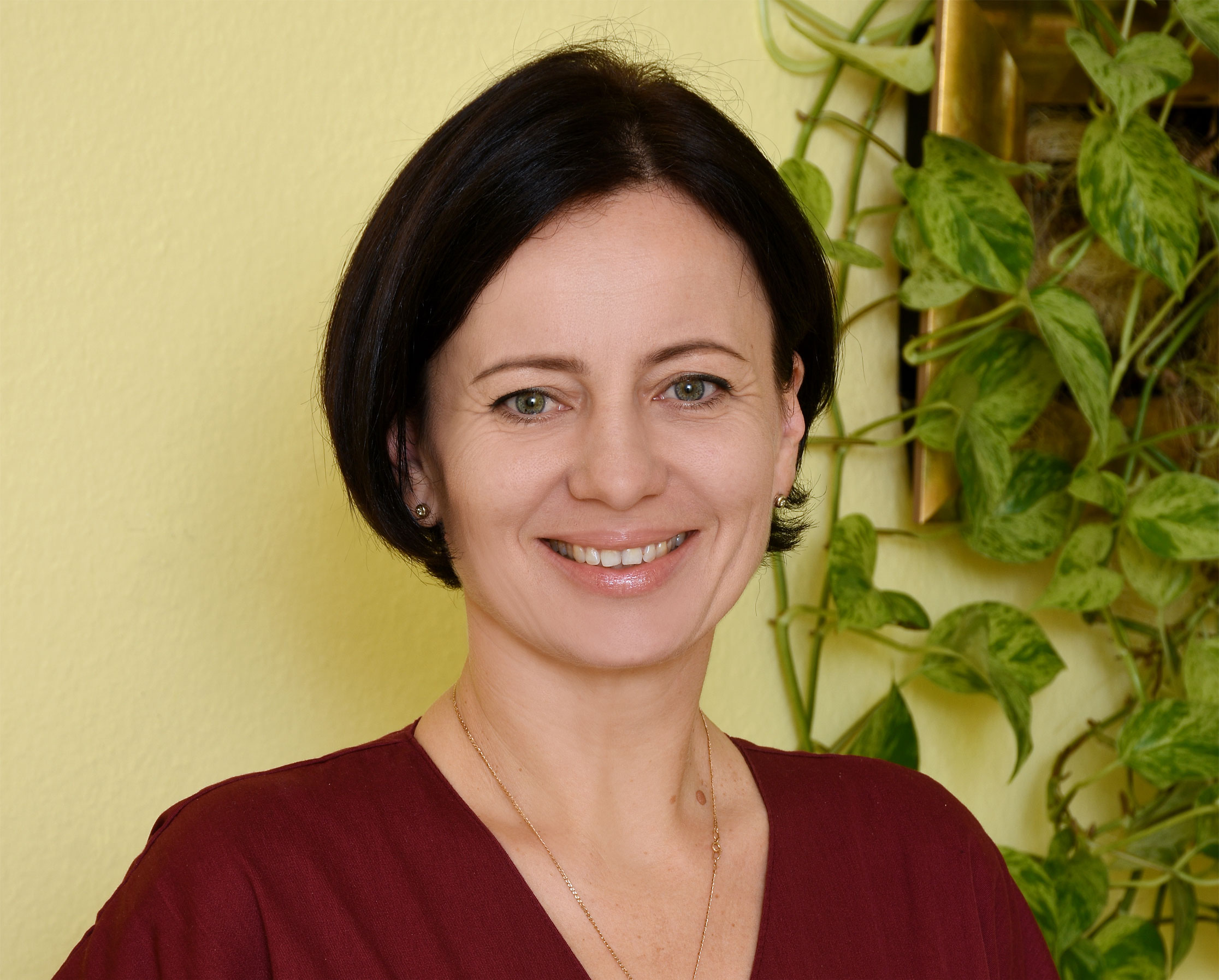 Frau-Zhdanova Nataliia Zhdanova